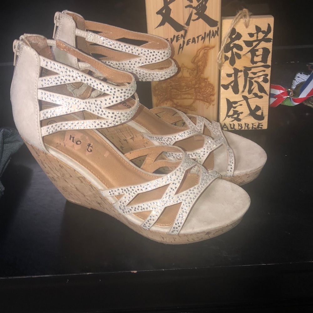 Tan dress wedges